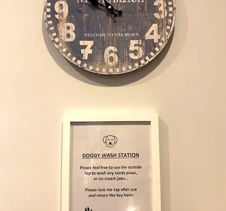 Casa vacanze 16, The Moorings - Ground Floor Moments From *